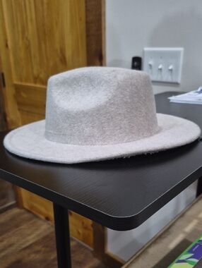 Steve Madden Wide Brim Wool Blend Fedora Hat Rancher Style Cowgirl Coquette Girl